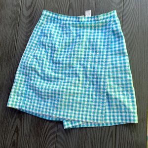 Liz Claiborne Gingham Skort.- Like new